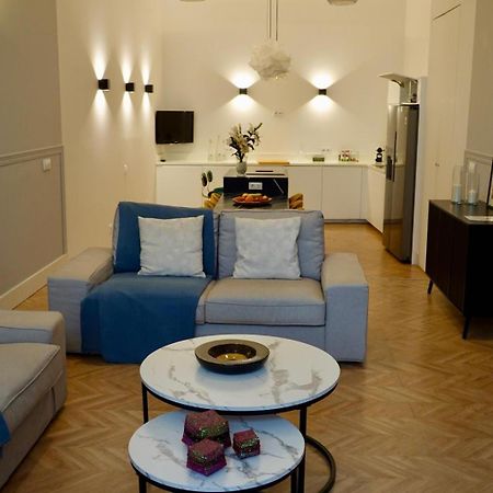 Peral Boutique Apartaments Siviglia Esterno foto