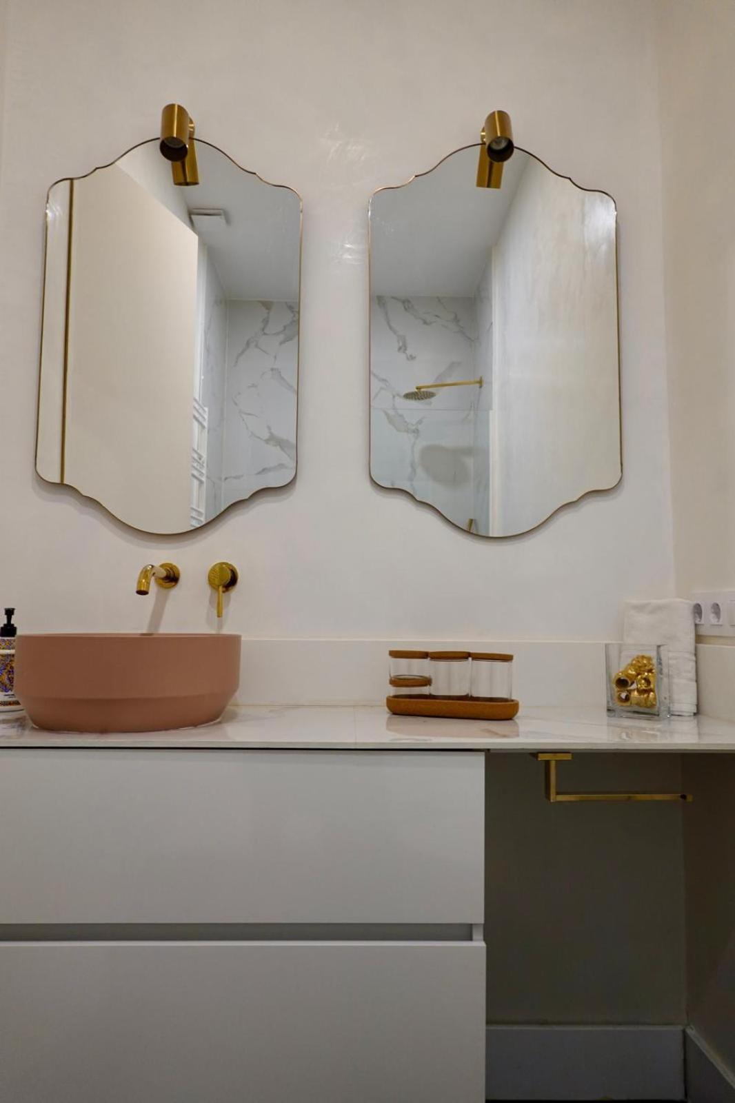 Peral Boutique Apartaments Siviglia Esterno foto